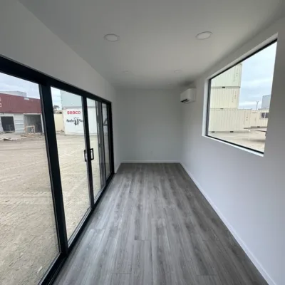 Vinyl Plank Flooring - 40' Container